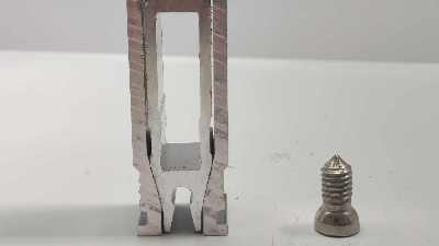 中柱注膠角碼，門窗中挺連接解決方案